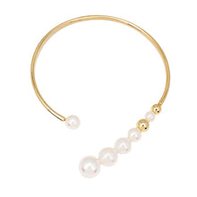 Load image into Gallery viewer, Faux Pearl Choker Necklace
